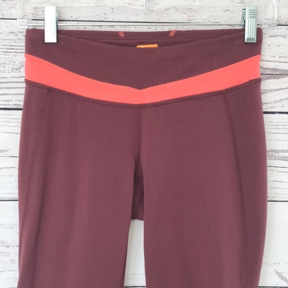 LUCY Powermax Capri Leggings Maroon Coral Size XS - Picture 6 of 9